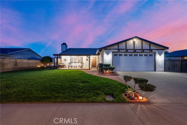 Detail Gallery Image 4 of 75 For 31436 Arrow Point, Castaic,  CA 91384 - 4 Beds | 2 Baths