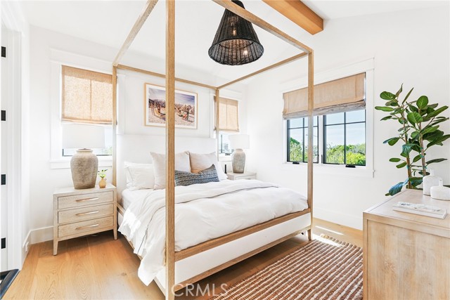 2001 Port Ramsgate Place, Newport Beach CA: https://media.crmls.org/medias/f9d28948-d4de-4e6c-9e32-11c02b876106.jpg