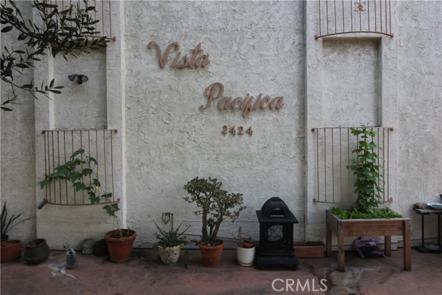 2424 S Gaffey