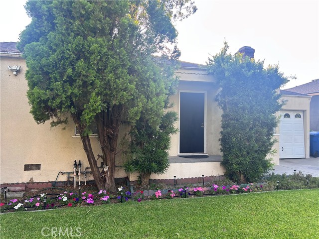 Detail Gallery Image 2 of 34 For 6217 Farmdale Ave, North Hollywood,  CA 91606 - 3 Beds | 2 Baths