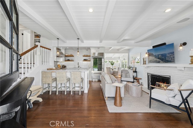 Detail Gallery Image 4 of 36 For 420 Acacia, Corona Del Mar,  CA 92625 - 3 Beds | 2 Baths