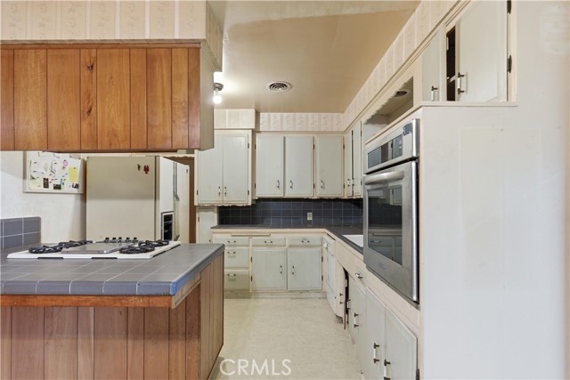10136 Mcbroom photo 4