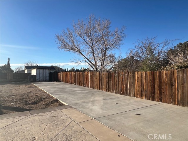 Detail Gallery Image 24 of 31 For 11334 Courtside St, Victorville,  CA 92392 - 4 Beds | 2 Baths