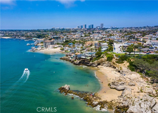 Detail Gallery Image 71 of 75 For 6 Boardwalk, Newport Beach,  CA 92660 - 4 Beds | 5/1 Baths