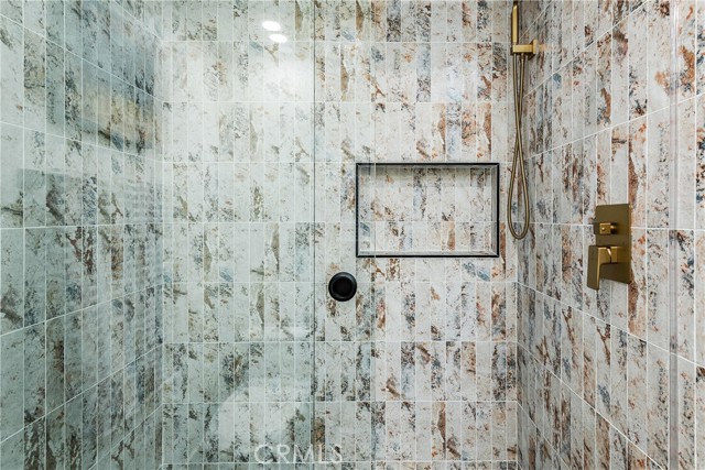 1525 Sonora Court, Palm Springs CA: https://media.crmls.org/medias/f9d55d62-00c2-470e-9110-b719ca1645f6.jpg