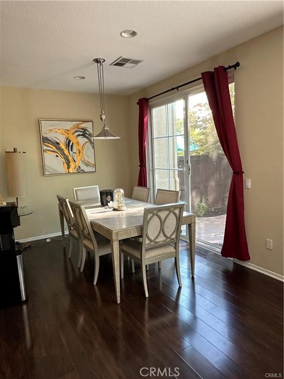 Detail Gallery Image 4 of 14 For 27976 Trillium Ln, Valencia,  CA 91354 - 3 Beds | 3 Baths