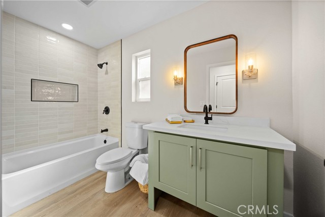 Detail Gallery Image 28 of 39 For 329 E Lago Lindo Rd, Palmdale,  CA 93550 - 3 Beds | 4 Baths