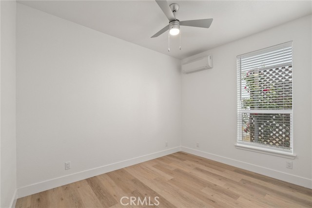 Detail Gallery Image 14 of 29 For 1673 Notre Dame Bld, Chico,  CA 95973 - 3 Beds | 2 Baths