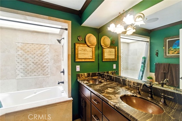 342 Canyon View Drive, Calimesa CA: https://media.crmls.org/medias/f9d6455c-4d7a-4ddd-a26c-ce032092789c.jpg