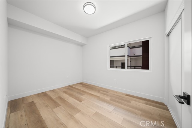 150 S Oak Knoll Avenue, Pasadena CA: https://media.crmls.org/medias/f9d6bc43-295d-4846-9277-c2cb07093140.jpg