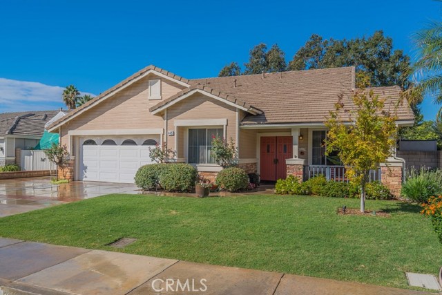 445 Oakglen Court, San Dimas, CA 91773