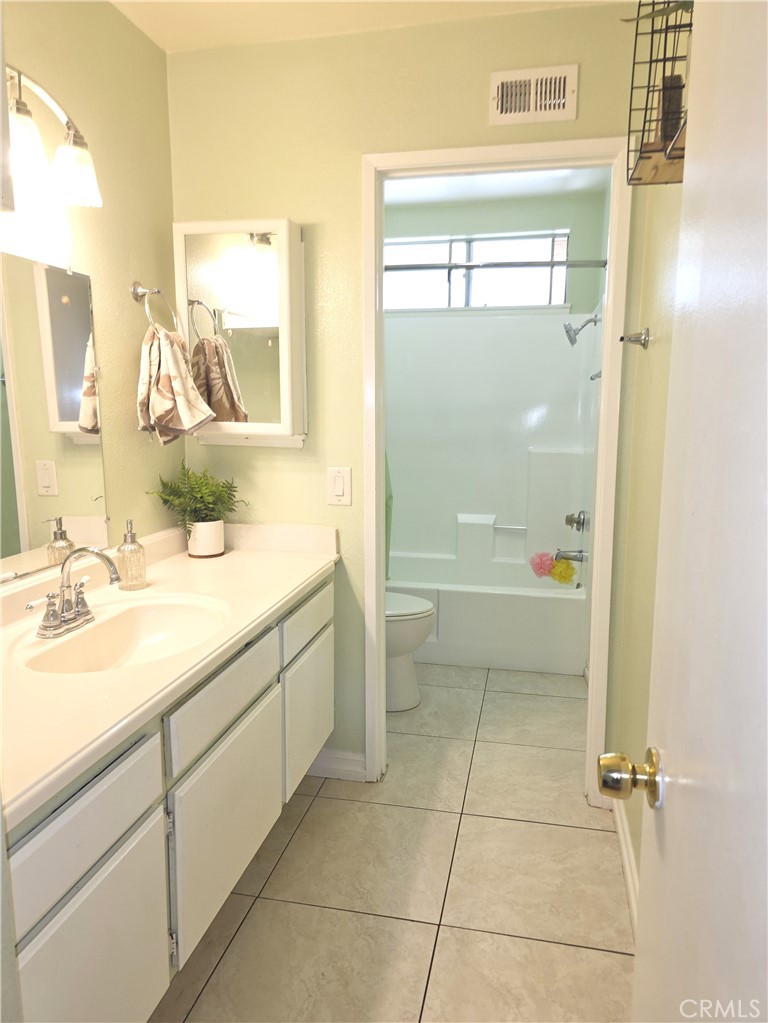 MLS #IG25248334 image #12