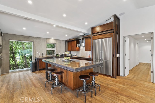 Detail Gallery Image 13 of 20 For 2744 Cardwell Pl, Los Angeles,  CA 90046 - 3 Beds | 3/1 Baths