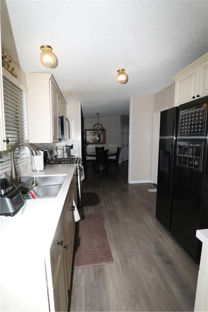 Detail Gallery Image 7 of 55 For 913 S.Grand Ave #30,  San Jacinto,  CA 92582 - 4 Beds | 2 Baths