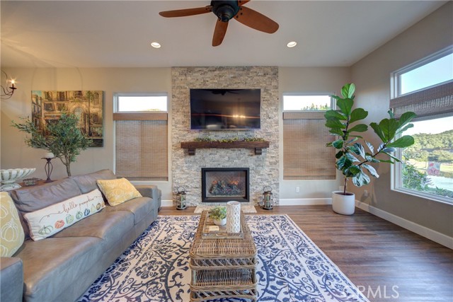 Detail Gallery Image 29 of 75 For 1135 Oakmont Pl, Nipomo,  CA 93444 - 3 Beds | 2 Baths