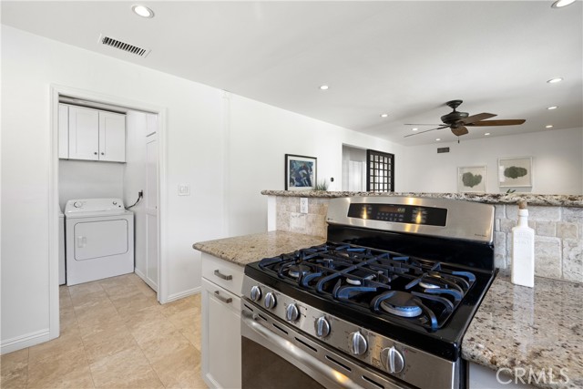 Detail Gallery Image 16 of 37 For 1442 W Olive Ave, Fullerton,  CA 92833 - 3 Beds | 2 Baths