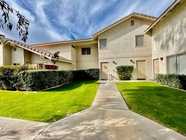 Detail Gallery Image 6 of 21 For 74614 Driftwood #C,  Palm Desert,  CA 92260 - 2 Beds | 1 Baths