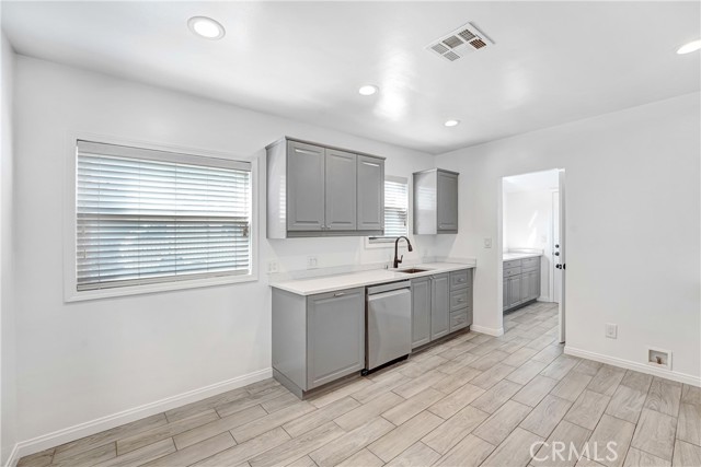 2 Bed Home for Sale in Shadow Hills, California