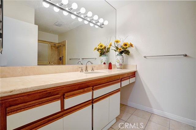 Detail Gallery Image 15 of 44 For 1351 N Crescent Heights Bld #308,  West Hollywood,  CA 90046 - 3 Beds | 2 Baths