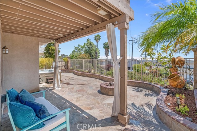 Detail Gallery Image 22 of 74 For 2340 Monte Verde Dr, Signal Hill,  CA 90755 - 3 Beds | 3 Baths