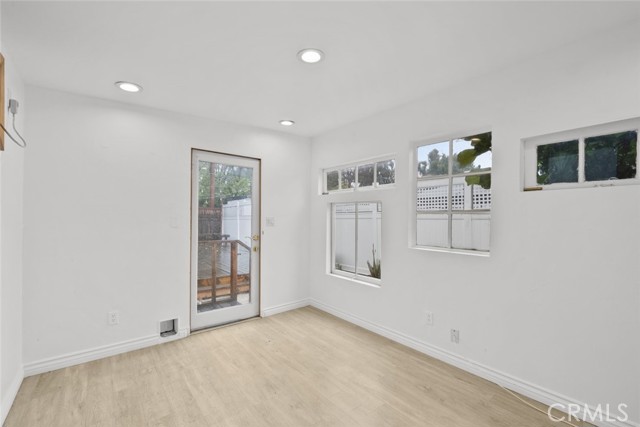 4913 Topanga Canyon Boulevard, Woodland Hills (los Angeles), California 91364, ,Commercial Lease,For Rent,4913 Topanga Canyon Boulevard,CRSR25042493