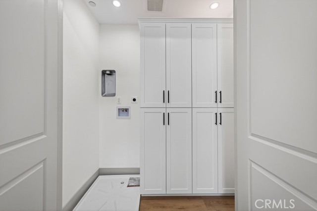 Detail Gallery Image 49 of 63 For 15540 Colorado Ave, Paramount,  CA 90723 - 6 Beds | 4 Baths