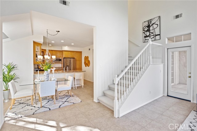Detail Gallery Image 6 of 44 For 98 Tierra Montanosa, Rancho Santa Margarita,  CA 92688 - 3 Beds | 3 Baths