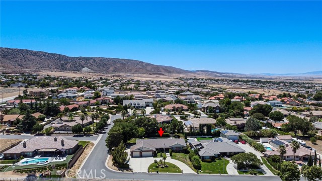 41653 62nd W Street, Palmdale CA: https://media.crmls.org/medias/f9dff539-49c0-48c1-a1e2-3e8409880d8e.jpg