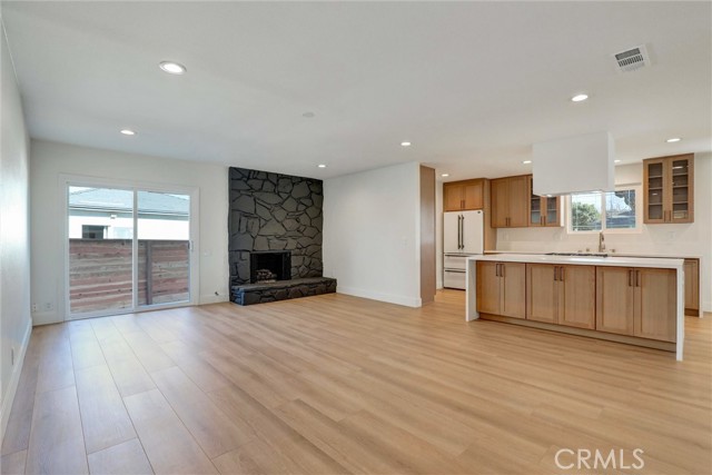 Detail Gallery Image 8 of 27 For 7043 E Harco, Long Beach,  CA 90808 - 3 Beds | 1/1 Baths