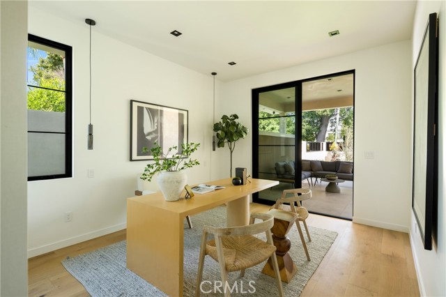 Detail Gallery Image 49 of 72 For 11826 Kling St, Valley Village,  CA 91607 - 6 Beds | 5/1 Baths