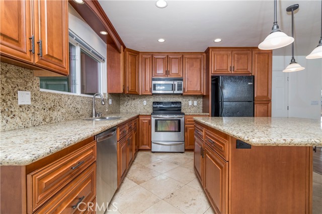 Detail Gallery Image 14 of 42 For 16338 Arena Dr, Ramona,  CA 92065 - 3 Beds | 2 Baths