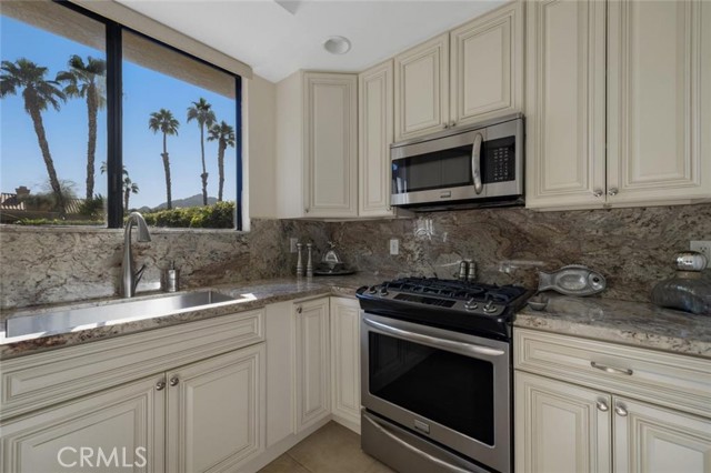 Detail Gallery Image 7 of 17 For 78187 Calle Norte, La Quinta,  CA 92253 - 1 Beds | 1 Baths