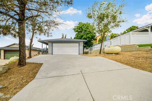 Front Image Thumbnail for CRSR26099866