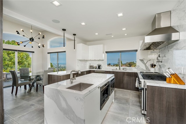 Detail Gallery Image 26 of 75 For 2800 Colt Rd, Rancho Palos Verdes,  CA 90275 - 5 Beds | 4 Baths