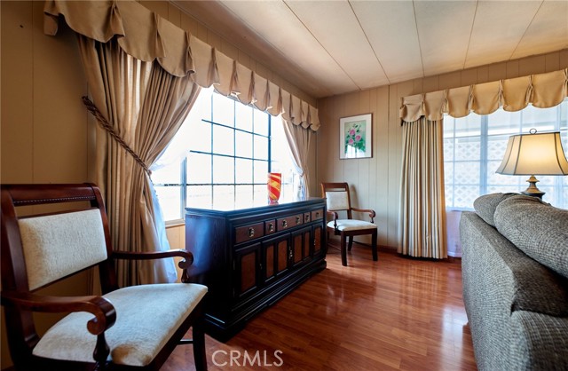 4095 Fruit, La Verne CA: https://media.crmls.org/medias/f9e713c9-1e85-4a1f-98d5-0e950be32e00.jpg