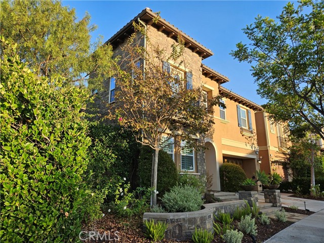 Detail Gallery Image 3 of 75 For 11 Peony, Lake Forest,  CA 92630 - 6 Beds | 4/1 Baths