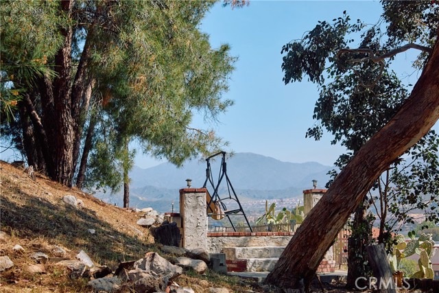 27424 Homyr Place, Canyon Country CA: https://media.crmls.org/medias/f9e7a6ad-3bca-4b7a-a389-896cc475674a.jpg