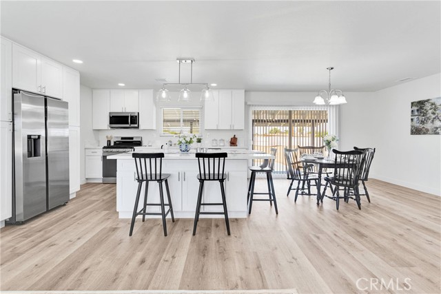 Detail Gallery Image 11 of 33 For 20972 Quilente Rd, Apple Valley,  CA 92307 - 3 Beds | 2 Baths