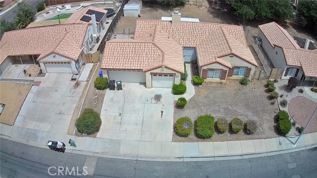 12873 Cobalt Road, Victorville CA: https://media.crmls.org/medias/f9e84d50-b479-48cd-b842-42710d94cdf7.jpg