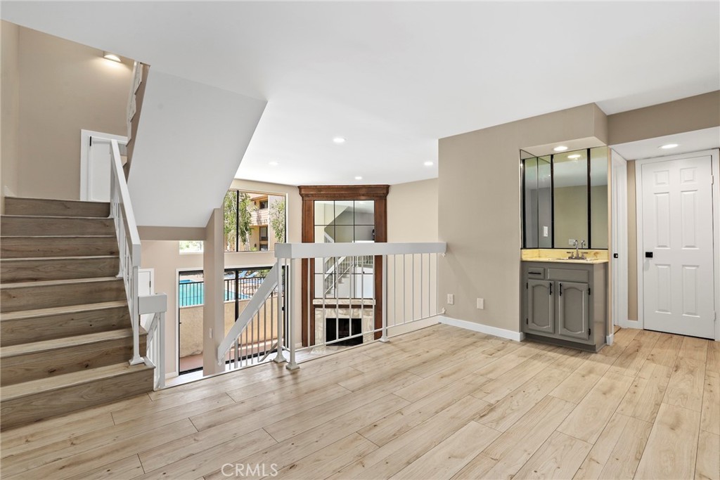 MLS #BB25113411 img 9