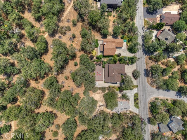 Detail Gallery Image 63 of 70 For 1211 Yellowstone Dr, Lake Arrowhead,  CA 92352 - 4 Beds | 5 Baths