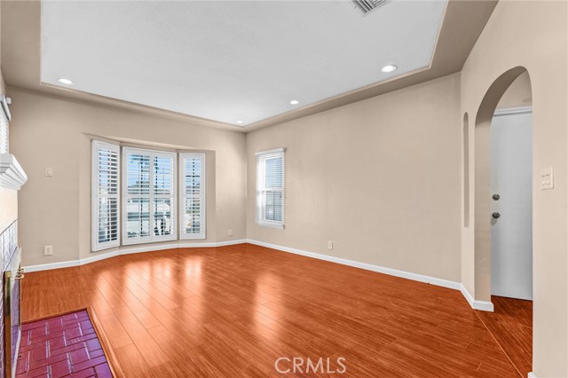 Detail Gallery Image 8 of 32 For 9807 S Denker, Los Angeles,  CA 90047 - 3 Beds | 2 Baths