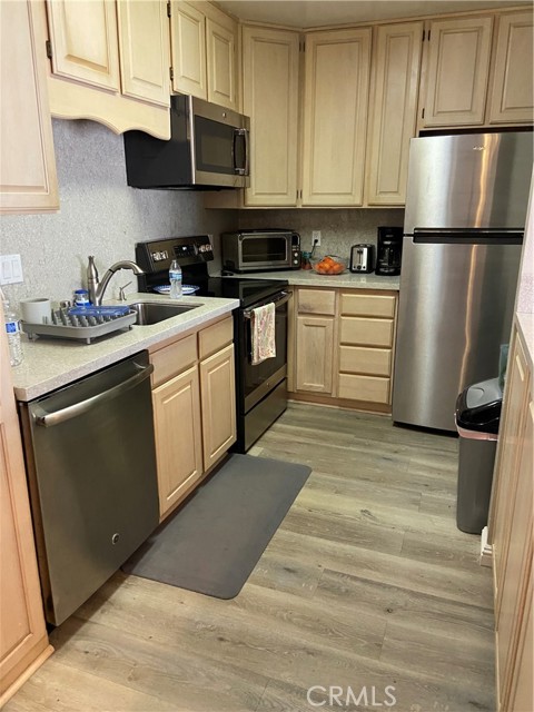 Detail Gallery Image 8 of 29 For 711 Pacific Coast Highway #324,  Huntington Beach,  CA 92648 - 1 Beds | 1 Baths