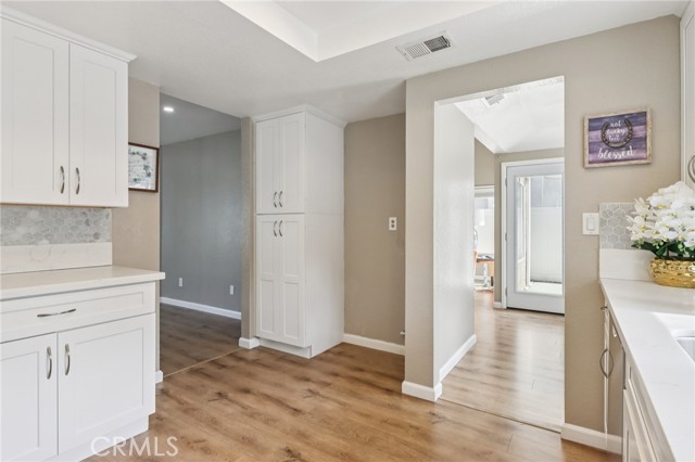 Detail Gallery Image 10 of 28 For 15413 Oak Grove Ct, Chino Hills,  CA 91709 - 3 Beds | 2/1 Baths