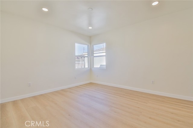 Detail Gallery Image 22 of 39 For 12035 Ramona, Hawthorne,  CA 90250 - 3 Beds | 3 Baths