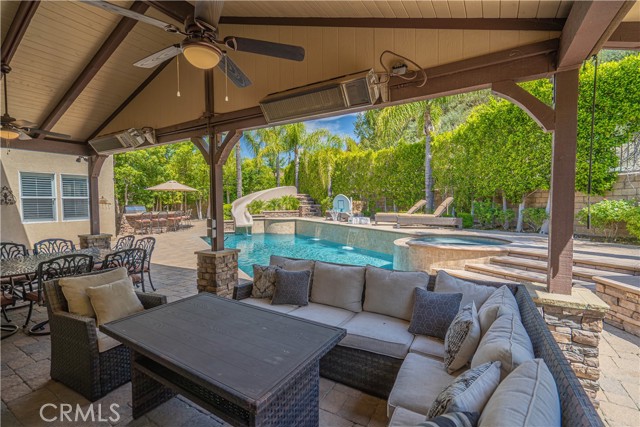 25505 Brighton Place, Stevenson Ranch CA: https://media.crmls.org/medias/f9ee466a-3bef-45c1-9725-65d67a07e742.jpg