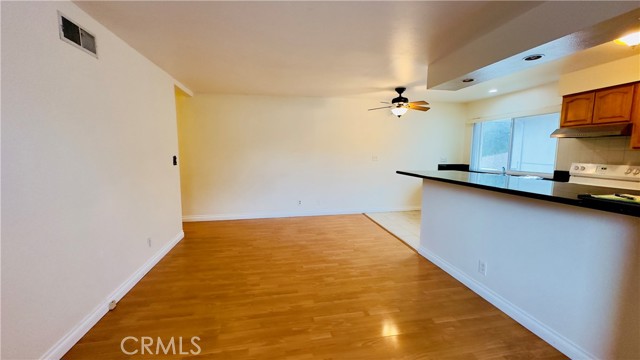 Detail Gallery Image 3 of 16 For 18234 via Calma #4,  Rowland Heights,  CA 91748 - 2 Beds | 1 Baths