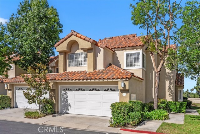 25 Niguel Pointe, Laguna Niguel CA: https://media.crmls.org/medias/f9ef8430-f71c-4ee6-a607-18c9d4970e2d.jpg