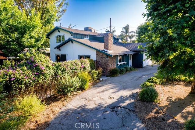 22654 Dolorosa Street, Woodland Hills CA: https://media.crmls.org/medias/f9f00797-433c-4119-a1cc-d7d21eda49e9.jpg