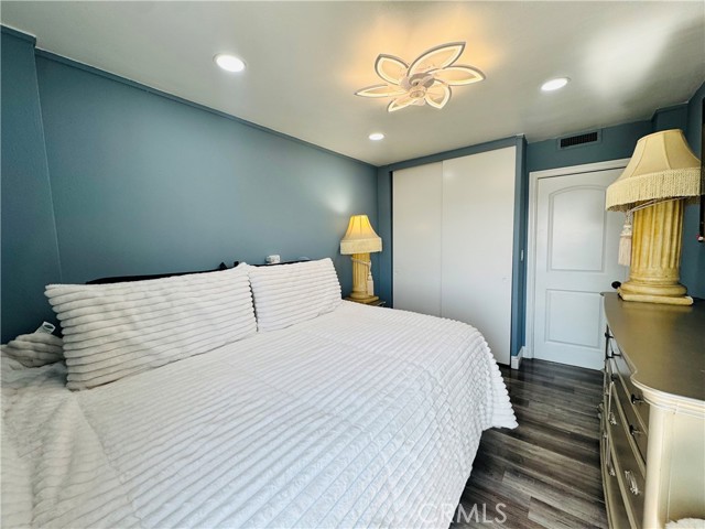 Detail Gallery Image 16 of 33 For 100 Atlantic Ave #1012,  Long Beach,  CA 90802 - 2 Beds | 1 Baths